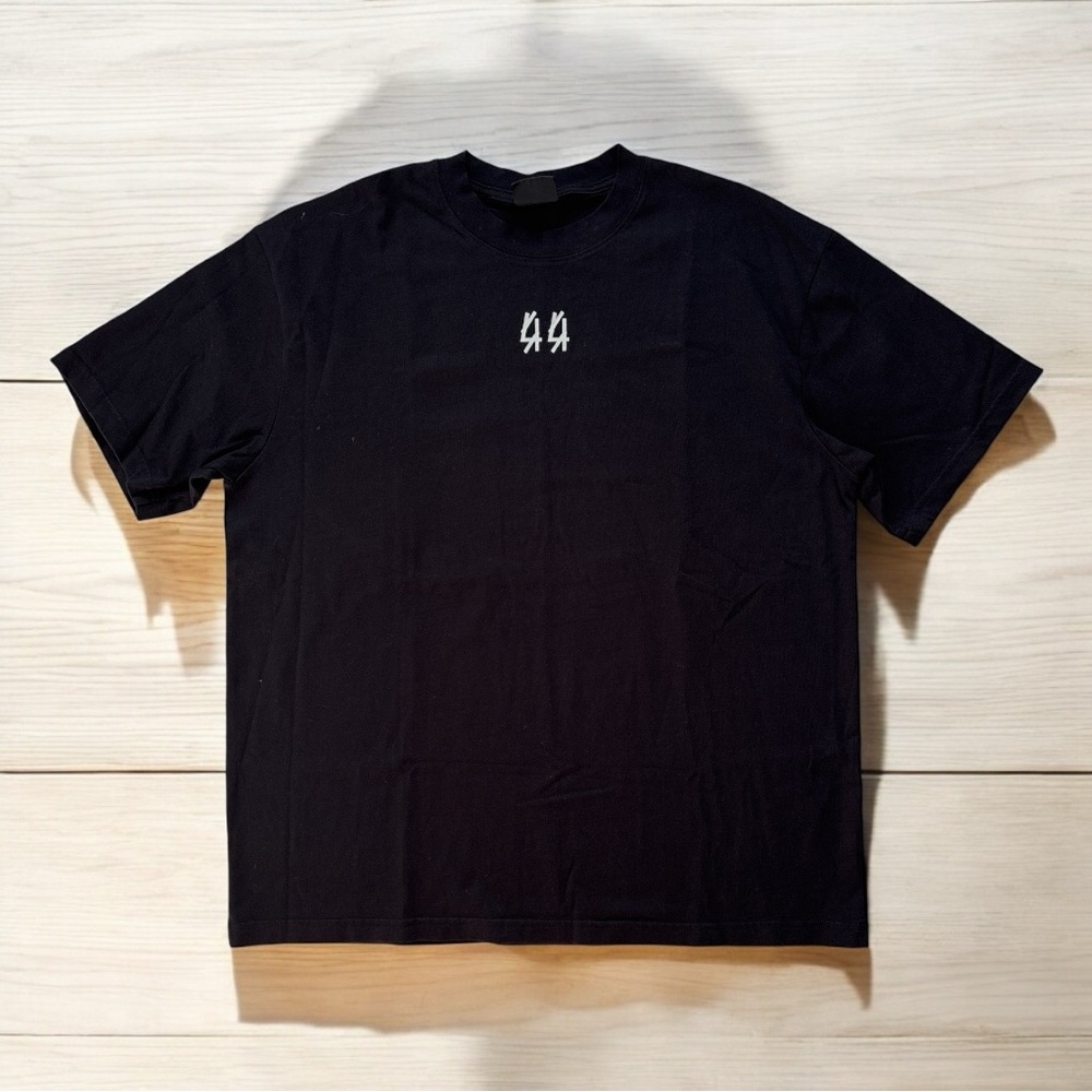 44 Label Group Black Graphic T-Shirt Size L NWT (no tags) - Picture 2 of 8